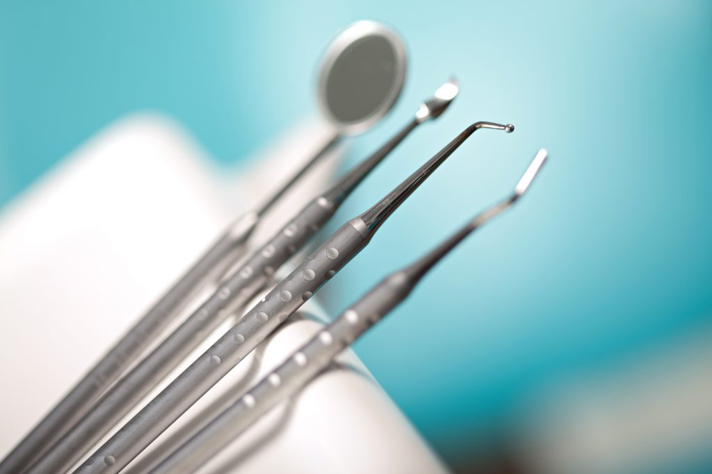 Dentists-instruments-with-shallow-depth-of-field
